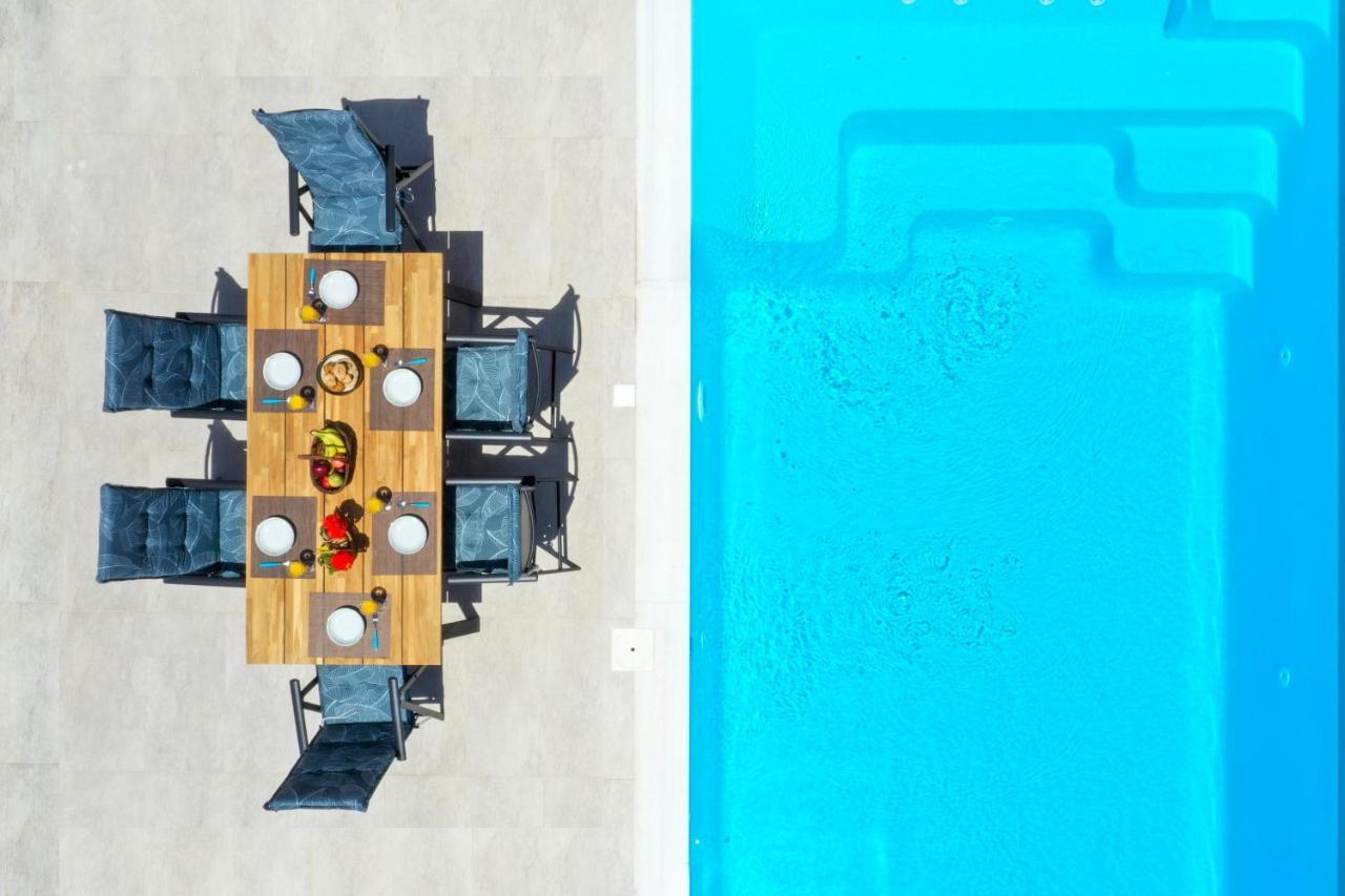 Ritas Gennadi Villa Екстериор снимка
