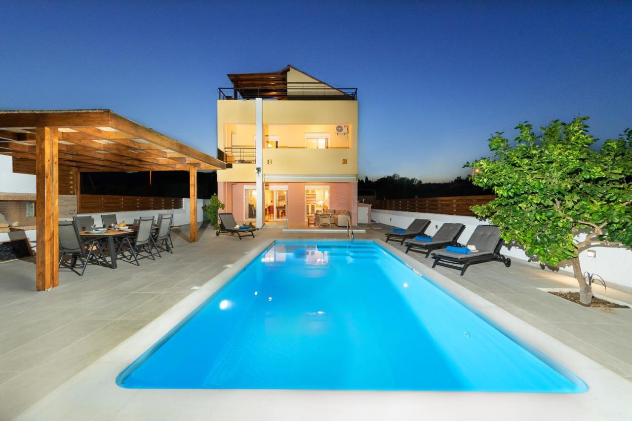 Ritas Gennadi Villa Екстериор снимка
