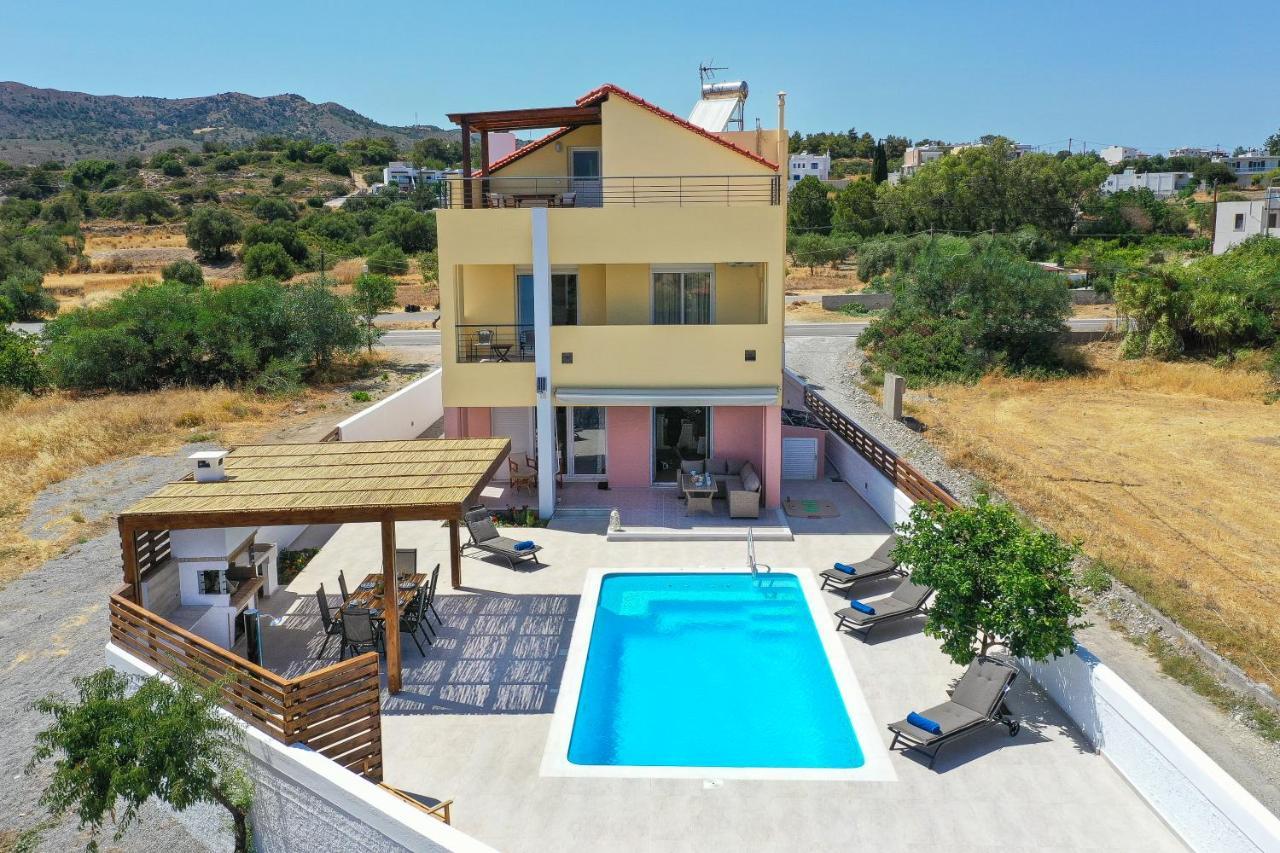 Ritas Gennadi Villa Екстериор снимка